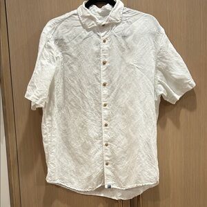 johnnie-O White Short Sleeve Button Down Shirt